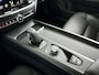 Volvo V60 B3 Momentum Advantage | Parkeercamera | Stoel- en Stuurverwarming | Cruise control | Trekhaak