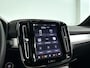 Volvo XC40 B4 Plus Dark | Parkeercamera | Harman Kardon | Stoel- en Stuurverwarming | Trekhaak