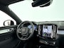 Volvo XC40 B4 Plus Dark | Parkeercamera | Harman Kardon | Stoel- en Stuurverwarming | Trekhaak