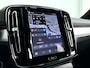 Volvo XC40 B4 Plus Dark | Parkeercamera | Harman Kardon | Stoel- en Stuurverwarming | Trekhaak