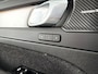 Volvo XC40 B4 Plus Dark | Parkeercamera | Harman Kardon | Stoel- en Stuurverwarming | Trekhaak