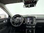 Volvo XC40 T2 Momentum Core | Park assist | Cruise control | Navigatie | Trekhaak