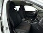 Volvo XC40 T2 Momentum Core | Park assist | Cruise control | Navigatie | Trekhaak