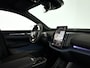Volvo EX30 Single Motor Extended Range Plus 69 kWh | SOH 98% | Parkeercamera | Harman Kardon | Stoel- en Stuurverwarming | Trekhaak