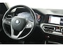 BMW 3-Serie 318i Executive Edition (NAVIGATIE, CARPLAY, LED, DEALER ONDERHOUDEN)