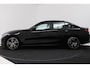 BMW 3-Serie 318i Executive Edition (NAVIGATIE, CARPLAY, LED, DEALER ONDERHOUDEN)