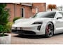 Porsche Taycan Sport Turismo | Krijt grijs | Pano | Sport design | Luchtvering | 21'' GTS