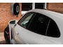 Porsche Taycan Sport Turismo | Krijt grijs | Pano | Sport design | Luchtvering | 21'' GTS