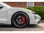 Porsche Taycan Sport Turismo | Krijt grijs | Pano | Sport design | Luchtvering | 21'' GTS