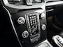 Volvo V40 T3 Nordic+ | Park assist | Stoelverwarming | Cruise control | Navigatie