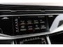 Audi Q8 55 TFSI e Quattro Pro Line S-Line Luchtvering Trekhaak Adaptive LED Matrix 22''