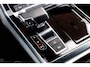 Audi Q8 55 TFSI e Quattro Pro Line S-Line Luchtvering Trekhaak Adaptive LED Matrix 22''