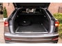 Audi Q8 55 TFSI e Quattro Pro Line S-Line Luchtvering Trekhaak Adaptive LED Matrix 22''