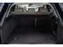 Land Rover Range Rover Sport 4.4 SDV8 Pano Leer Navi Camera PDC LM velgen Elektr. achterklep Stuurverwarming Elektr. trekhaak Climate Memory seats Stoelverwarming voor & achter LM velgen