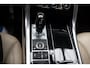 Land Rover Range Rover Sport 4.4 SDV8 Pano Leer Navi Camera PDC LM velgen Elektr. achterklep Stuurverwarming Elektr. trekhaak Climate Memory seats Stoelverwarming voor & achter LM velgen