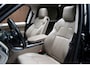 Land Rover Range Rover Sport 4.4 SDV8 Pano Leer Navi Camera PDC LM velgen Elektr. achterklep Stuurverwarming Elektr. trekhaak Climate Memory seats Stoelverwarming voor & achter LM velgen