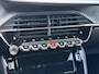 Peugeot e-208 GT 350 50 kWh 136PK Automaat Navigatie, Achteruitrijcamera, Keyless, Stoelverwarming, Trekhaak Afneembaar, Apple Carplay, Android Auto
