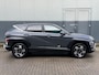 Hyundai Kona 1.6 GDI HEV Comfort Smart Voorstoelen verwarmd / Stuur verwarming / Privacy glas / Apple Carplay - Android Auto / Navigatiesysteem / 18 inch Lichtmetaal /