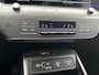 Hyundai Kona 1.6 GDI HEV Comfort Smart Voorstoelen verwarmd / Stuur verwarming / Privacy glas / Apple Carplay - Android Auto / Navigatiesysteem / 18 inch Lichtmetaal /