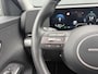 Hyundai Kona 1.6 GDI HEV Comfort Smart Voorstoelen verwarmd / Stuur verwarming / Privacy glas / Apple Carplay - Android Auto / Navigatiesysteem / 18 inch Lichtmetaal /
