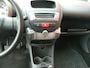 Toyota Aygo 1.0-12V + / APK 6-2027