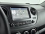 Hyundai i10 1.0i COMFORT | UNIEK! | NAVI | CRUISE | ZWART GELAKTE 15'' LM VELGEN | BLUETOOTH | ARMSTEUN | ELEKTRISCHE RAMEN VOOR & ACHTER |
