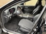 Mercedes-Benz C-klasse C300e 313pk | Luxury | PHEV | Trekhaak | Half leder | Camera | Sfeerverlichting | PDC | CarPlay | LED | DAB | Lane assist | Dodehoekdetectie | Memory | Stoel&stuurverwarming | Volledig onderhouden