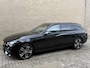 Mercedes-Benz C-klasse C300e 313pk | Luxury | PHEV | Trekhaak | Half leder | Camera | Sfeerverlichting | PDC | CarPlay | LED | DAB | Lane assist | Dodehoekdetectie | Memory | Stoel&stuurverwarming | Volledig onderhouden