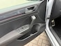 Volkswagen T-Roc 1.5 TSI Sport | Pano| Trekhaak| ACC| Full LED
