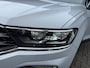 Volkswagen T-Roc 1.5 TSI Sport | Pano| Trekhaak| ACC| Full LED