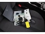 Peugeot e-2008 EV Allure Pack 50 kWh | afn. trekhaak | navi | climate | pdc achter+camera | cruise adaptief | carplay | keyless | bluetooth | verwarmde stoelen