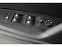 Peugeot e-2008 EV Allure Pack 50 kWh | afn. trekhaak | navi | climate | pdc achter+camera | cruise adaptief | carplay | keyless | bluetooth | verwarmde stoelen
