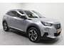 Peugeot e-2008 EV Allure Pack 50 kWh | afn. trekhaak | navi | climate | pdc achter+camera | cruise adaptief | carplay | keyless | bluetooth | verwarmde stoelen