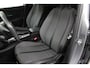 Peugeot e-2008 EV Allure Pack 50 kWh | afn. trekhaak | navi | climate | pdc achter+camera | cruise adaptief | carplay | keyless | bluetooth | verwarmde stoelen