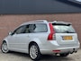 Volvo V50 2.5 T5 AWD MOMENTUM | LIMITED EDITION! | TREKHAAK!