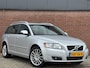 Volvo V50 2.5 T5 AWD MOMENTUM | LIMITED EDITION! | TREKHAAK!