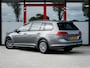 Volkswagen Golf Variant 1.2 TSI Trendline | Trekhaak | Airco | MultiMedia Display | Elektrische Ramen | Metallic Lak | AutoHold | Origineel Nederlands | Mistlampen | Lederen Stuurwiel | Nationale Auto Pas (NAP) |