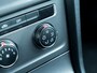 Volkswagen Golf Variant 1.2 TSI Trendline | Trekhaak | Airco | MultiMedia Display | Elektrische Ramen | Metallic Lak | AutoHold | Origineel Nederlands | Mistlampen | Lederen Stuurwiel | Nationale Auto Pas (NAP) |