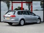 Volkswagen Golf Variant 1.2 TSI Trendline | Trekhaak | Airco | MultiMedia Display | Elektrische Ramen | Metallic Lak | AutoHold | Origineel Nederlands | Mistlampen | Lederen Stuurwiel | Nationale Auto Pas (NAP) |