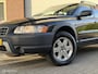 Volvo XC70 2.5 T ORG NED 2DE EIG Leder Stoelverwarming Trekhaak