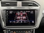 Volkswagen Tiguan 2.0 TSI 4Motion 230pk Highline R-Line | Dynaudio | Panorama | Trekhaak | LED Plus | Suzuka | Apple Carplay - Android Auto