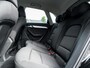Audi Q3 1.4 TFSI CoD Sport S Line Edition | Trekhaak | Stoelverwarming | Navigatie | Cruise Control | Keyless Entry | Elektrische Kofferklep | LED Koplampen | Climate Control | Privacy Glas | All Season Banden |