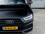 Audi Q3 1.4 TFSI CoD Sport S Line Edition | Trekhaak | Stoelverwarming | Navigatie | Cruise Control | Keyless Entry | Elektrische Kofferklep | LED Koplampen | Climate Control | Privacy Glas | All Season Banden |