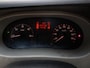 Renault Master T28 2.5 dCi L1H1 AUTOMAAT // Mag de ZE-Zone in // Met Laadklep! //
