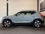 Volvo XC40 2.0 B3 Ultra Dark 2WD Pano, ACC, Apple Carplay, Trekhaak, Virtual Cockpit, Keyless, 19", Stoelverwarming, H&K Audio