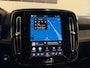 Volvo XC40 2.0 B3 Ultra Dark 2WD Pano, ACC, Apple Carplay, Trekhaak, Virtual Cockpit, Keyless, 19", Stoelverwarming, H&K Audio
