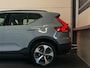 Volvo XC40 2.0 B3 Ultra Dark 2WD Pano, ACC, Apple Carplay, Trekhaak, Virtual Cockpit, Keyless, 19", Stoelverwarming, H&K Audio