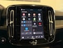 Volvo XC40 2.0 B3 Ultra Dark 2WD Pano, ACC, Apple Carplay, Trekhaak, Virtual Cockpit, Keyless, 19", Stoelverwarming, H&K Audio