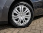 Toyota Auris 1.6-16V Sol