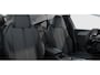 Peugeot 308 Allure | Elektrische parkeerrem | Extra getinte achterste zijruiten en achterruit | ISOFIX-bevestigingspunten voor drie kinderzitjes. Op de passagiersstoel en de buitenste zitplaatsen van de achterbank
